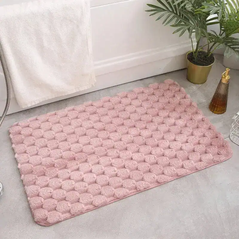 Badrumsmatta Chenille Bubblor i rosa, mjuk och dimpeldesign för badrummet.