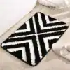 Badrumsmatta Sicksack Blå med svart-vit zigzag-mönster, mjuk och vattentät för badrum.