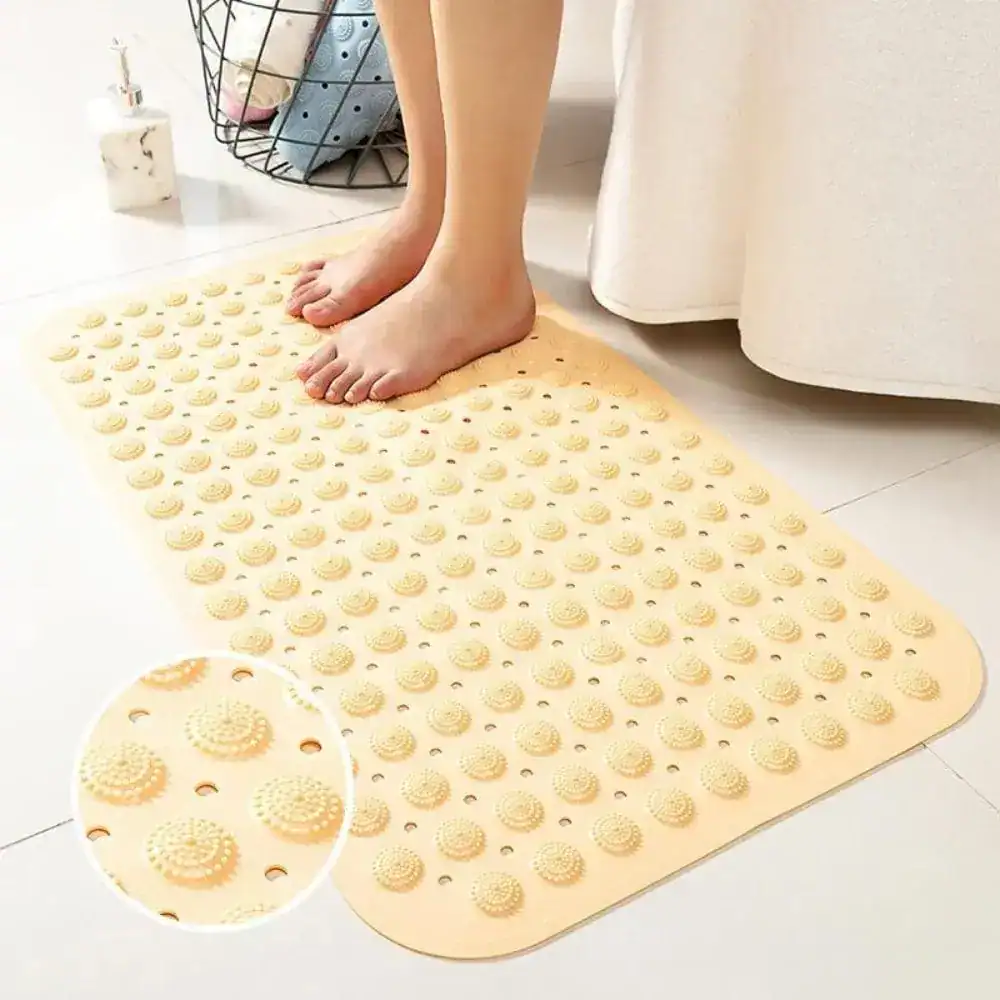 Halkmatta för badrum med massagerör, beige, för bättre grip och avslappning.